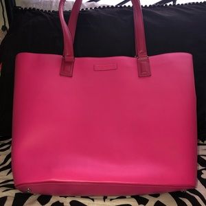 Vets Bradley Faux Leather Bag